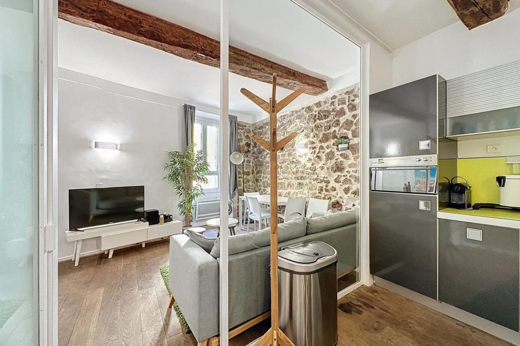 Appartement Modern 1br Flat In Center Prime Location *