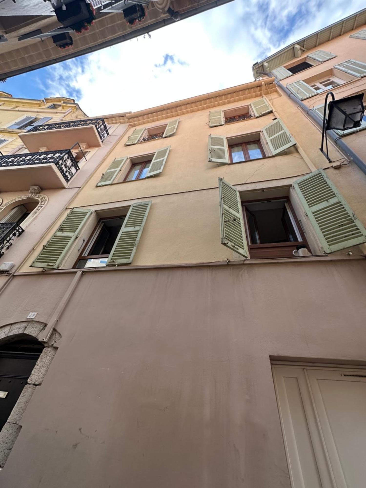Appartement Modern 1br Flat In Center Prime Location *